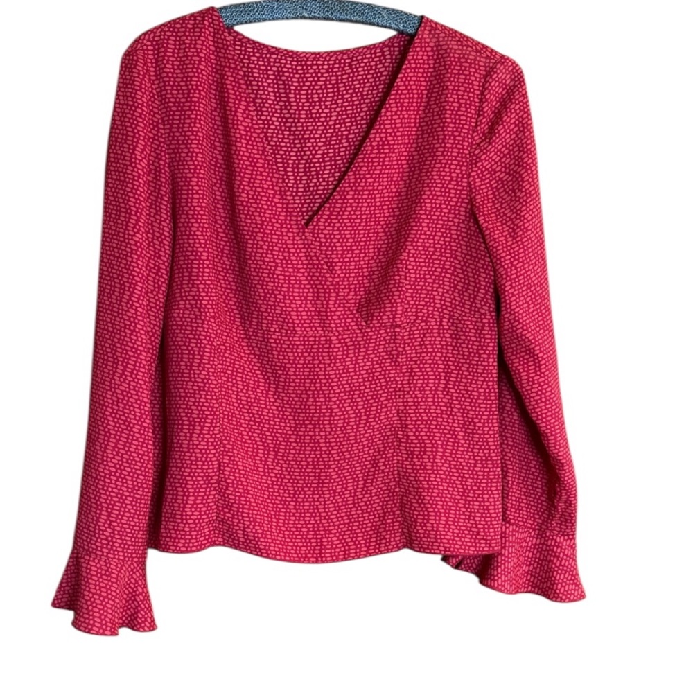 Chic Fuchsia Women's Blouse V-Neck, Flared Sleeves and Side Zipper.